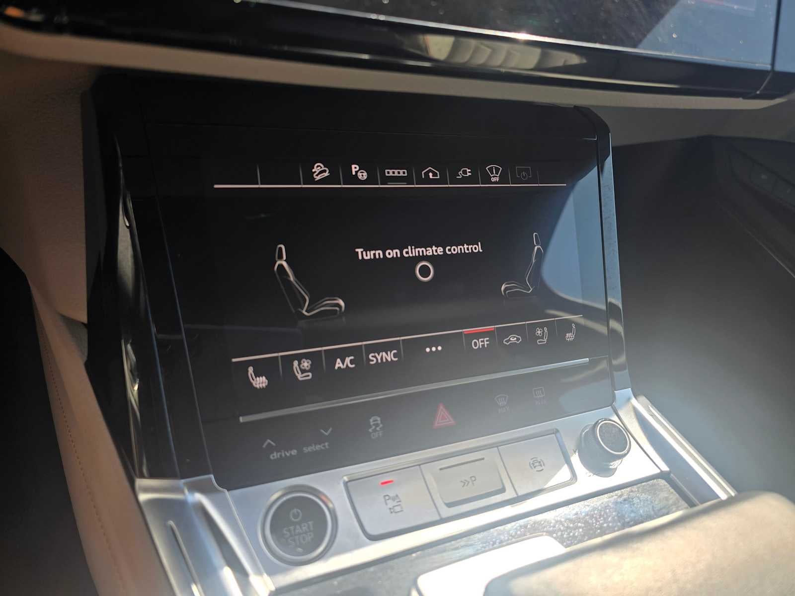 2024 Audi Q8 e-tron Sportback S line Prestige