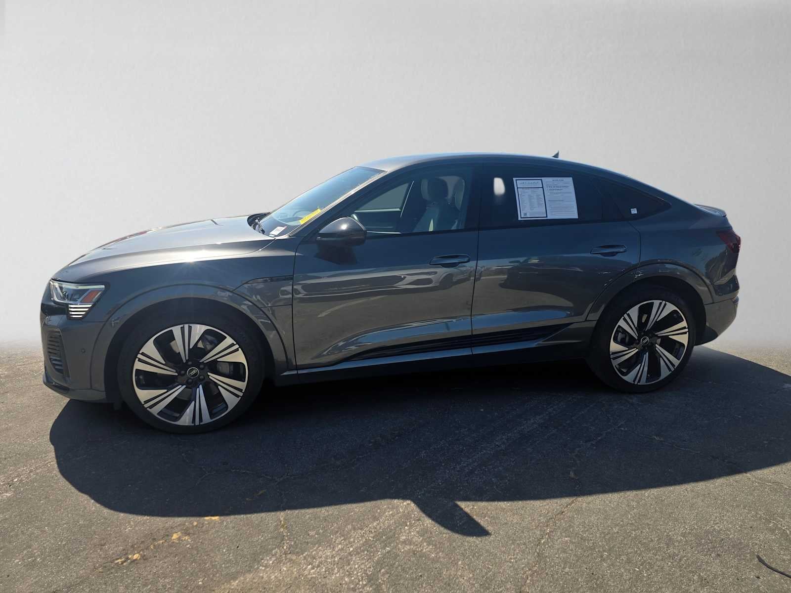 2024 Audi Q8 e-tron Sportback S line Prestige