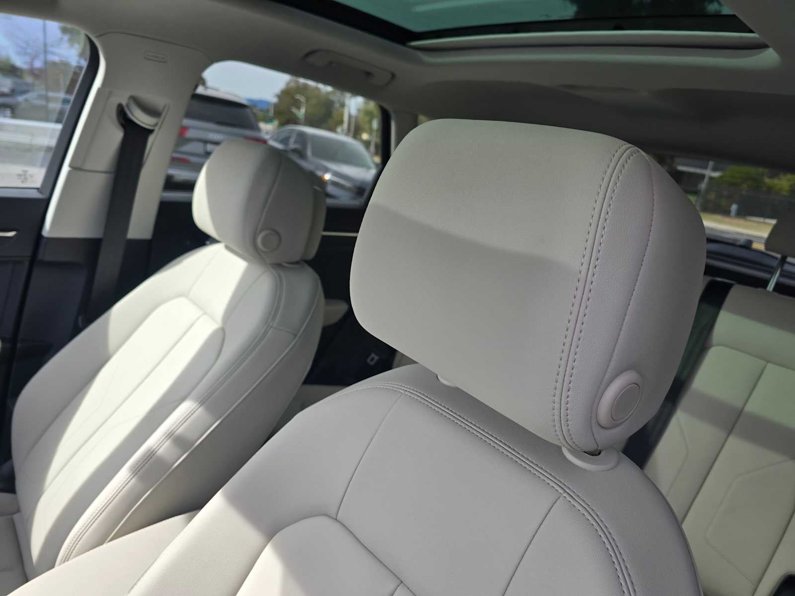 2024 Audi Q3 S line Premium