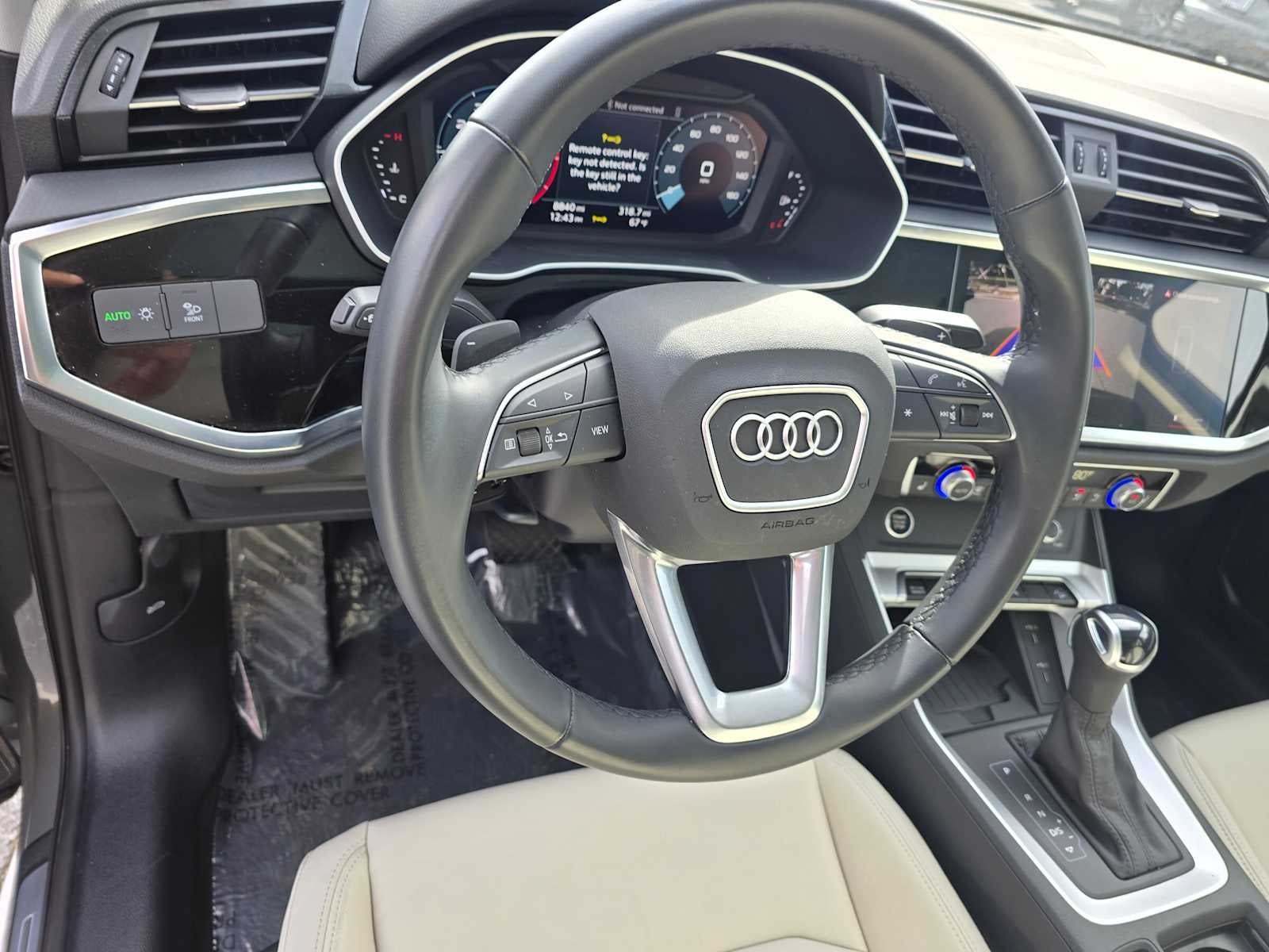 2024 Audi Q3 S line Premium