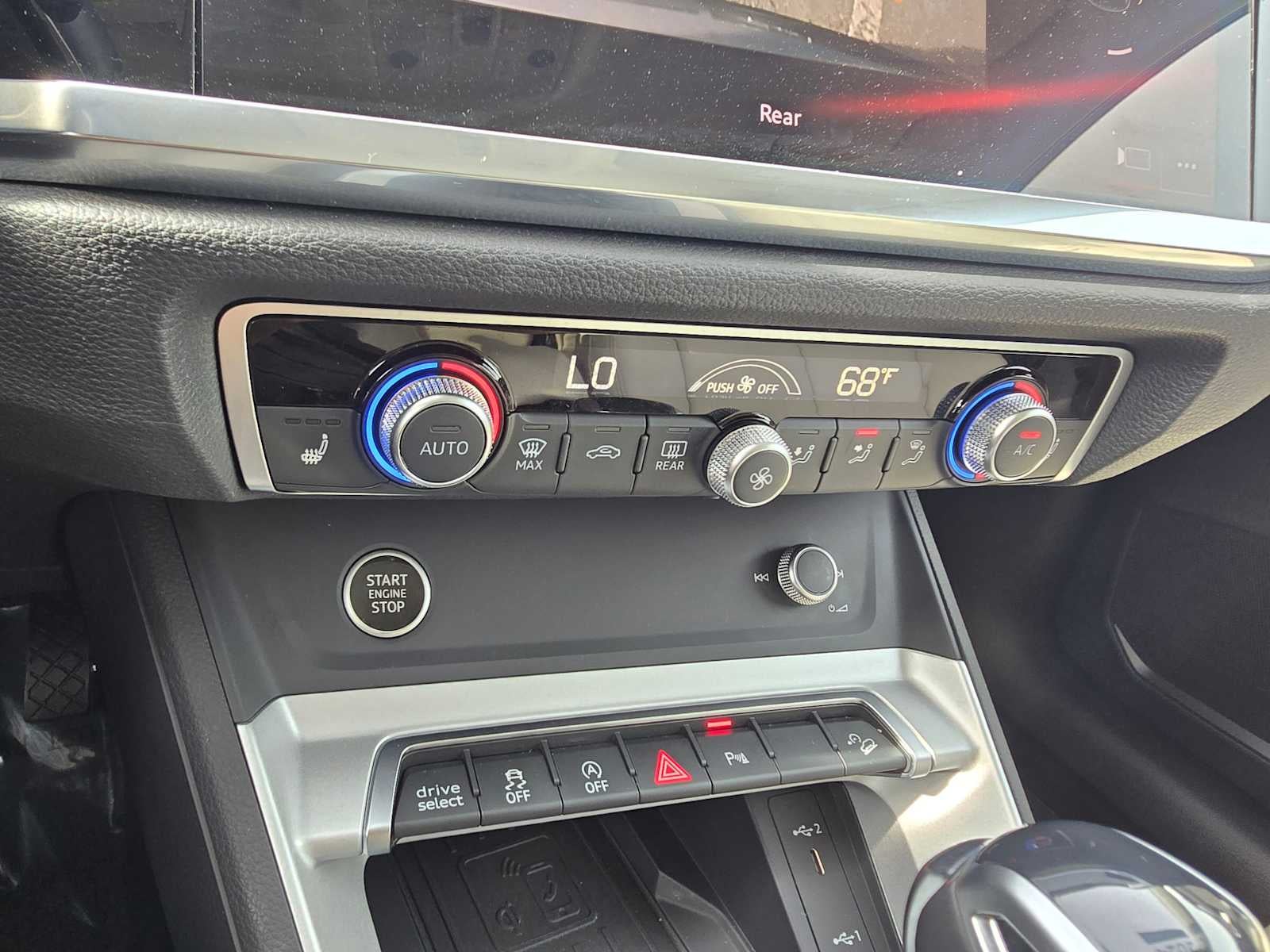 2024 Audi Q3 S line Premium