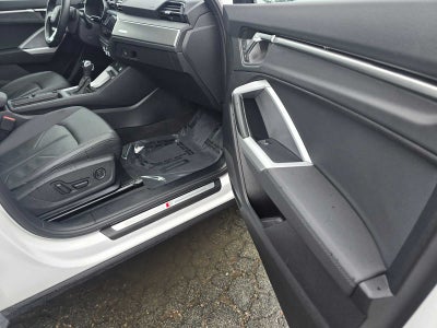 2024 Audi Q3 S line Premium