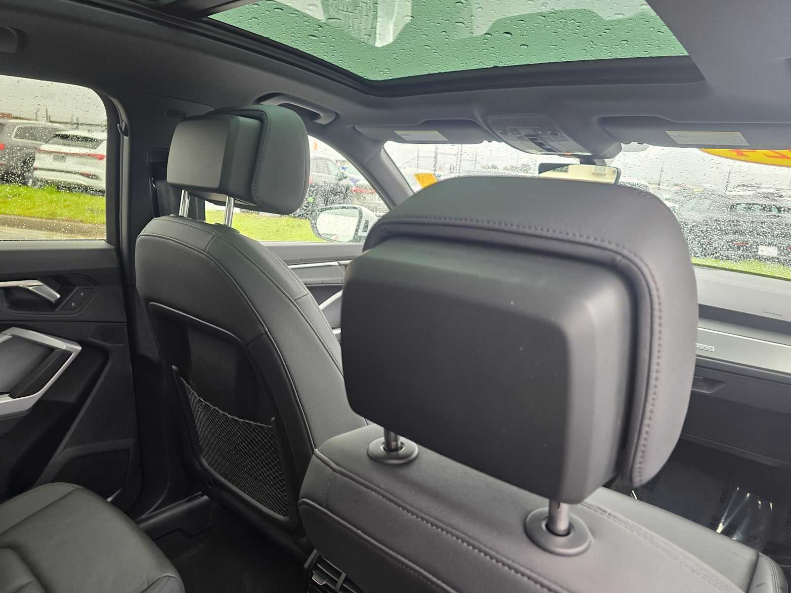 2024 Audi Q3 S line Premium