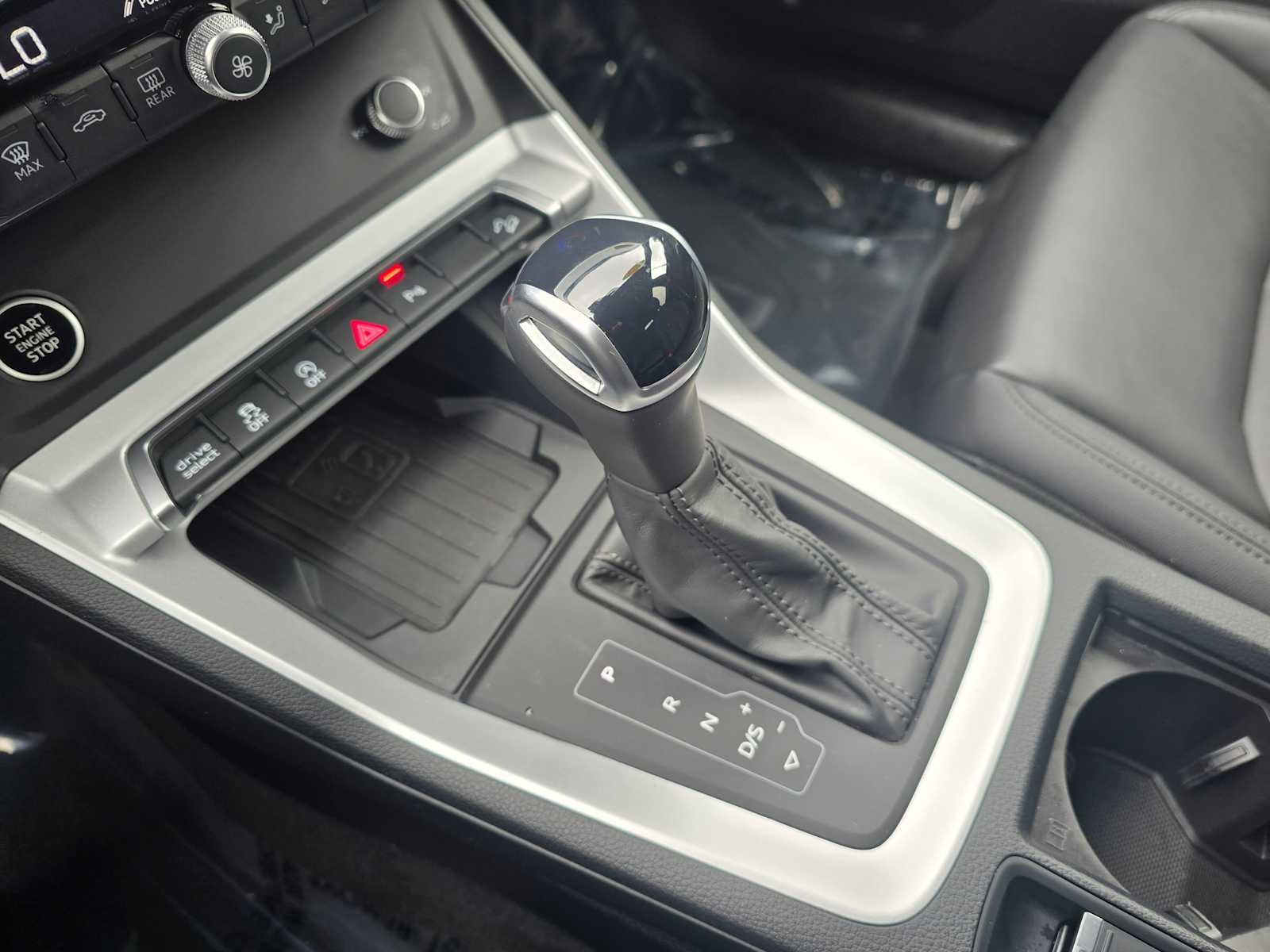 2024 Audi Q3 S line Premium