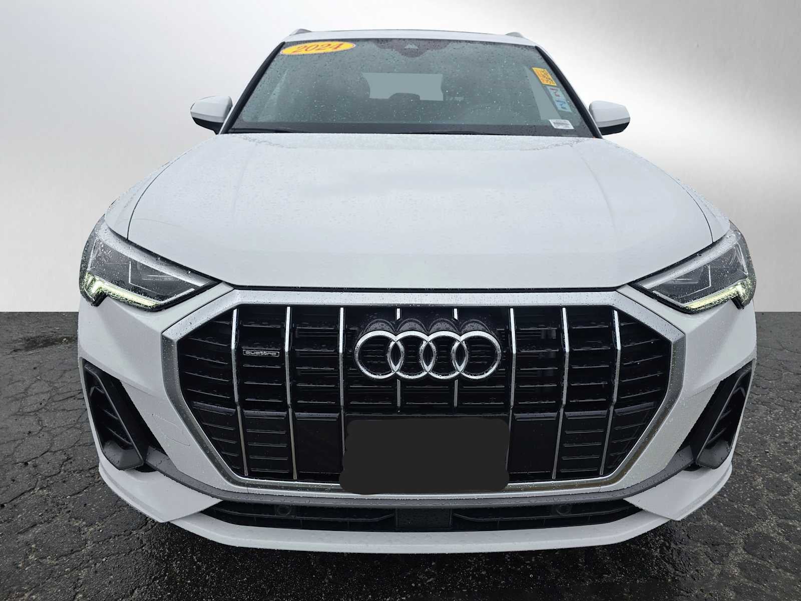 2024 Audi Q3 S line Premium