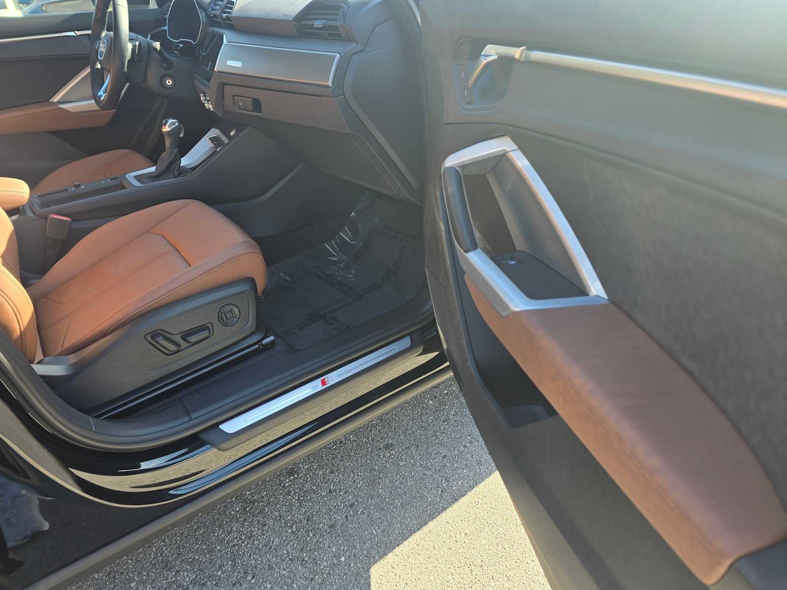 2024 Audi Q3 S line Premium