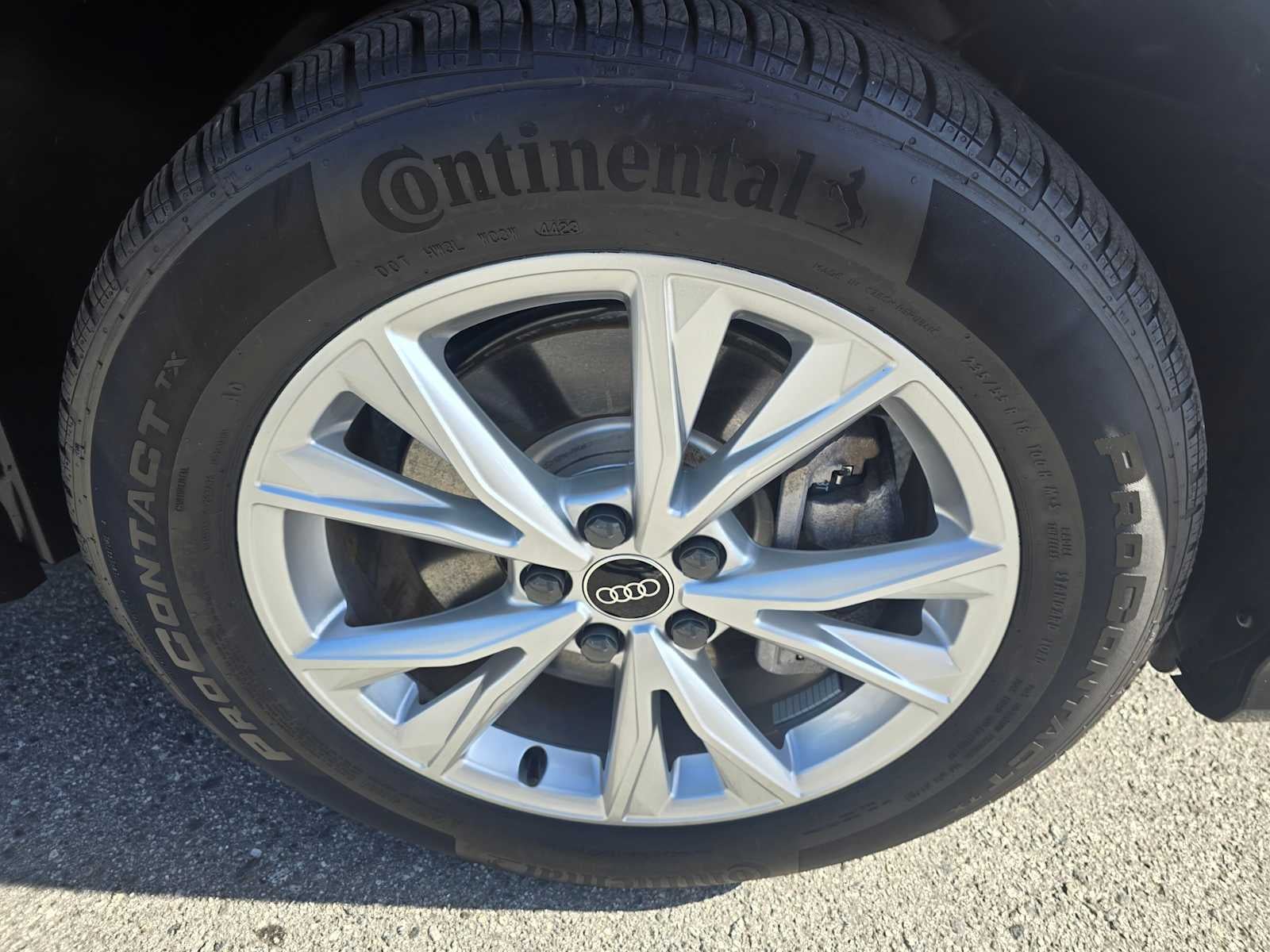 2024 Audi Q3 S line Premium