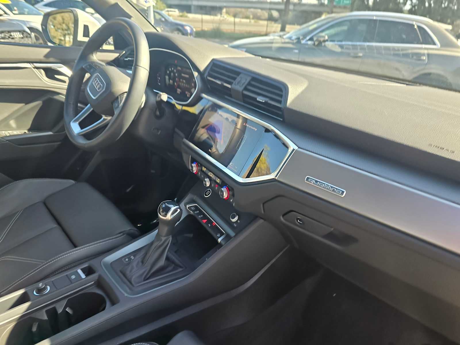 2024 Audi Q3 S line Premium