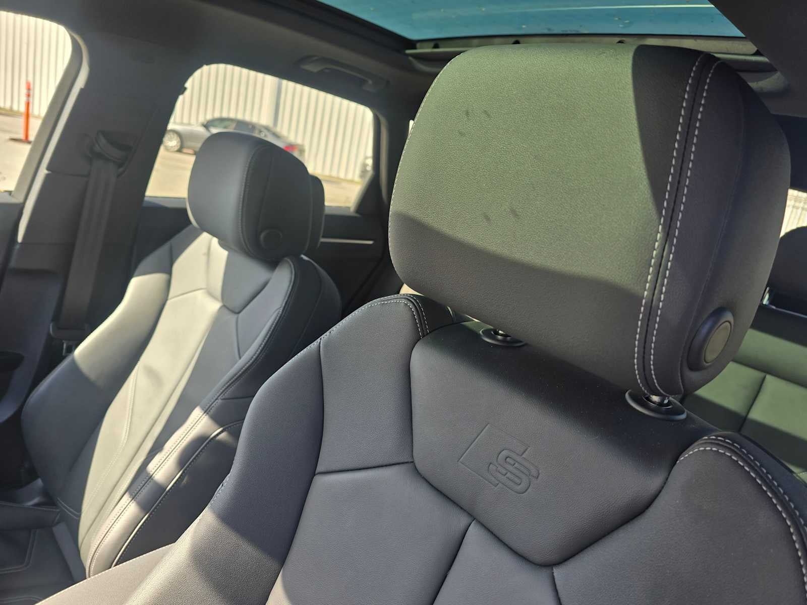 2024 Audi Q3 S line Premium