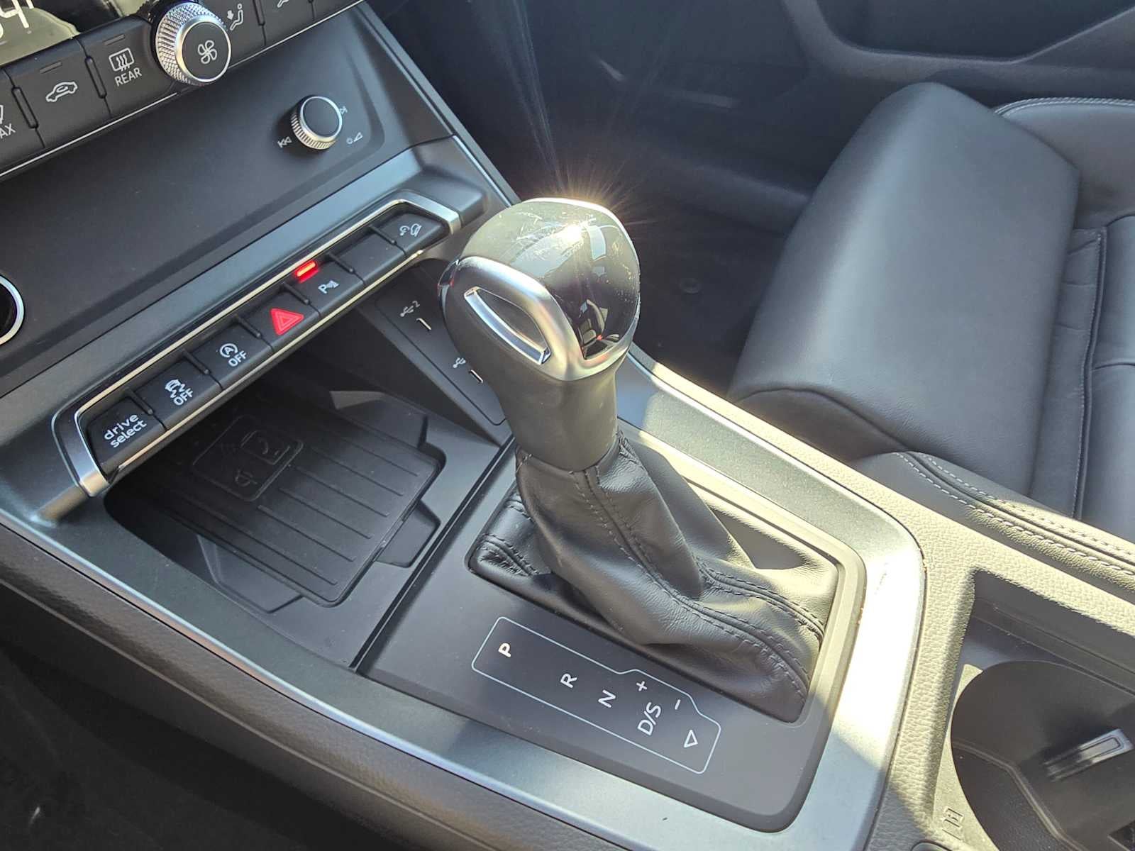 2024 Audi Q3 S line Premium