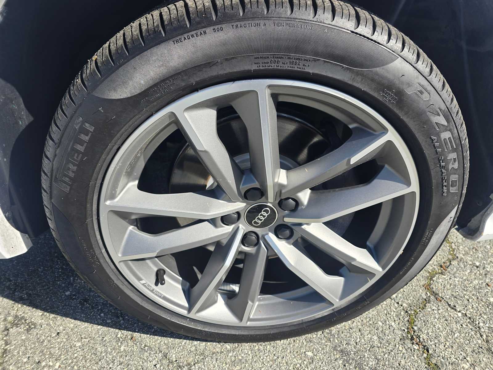 2024 Audi Q3 S line Premium