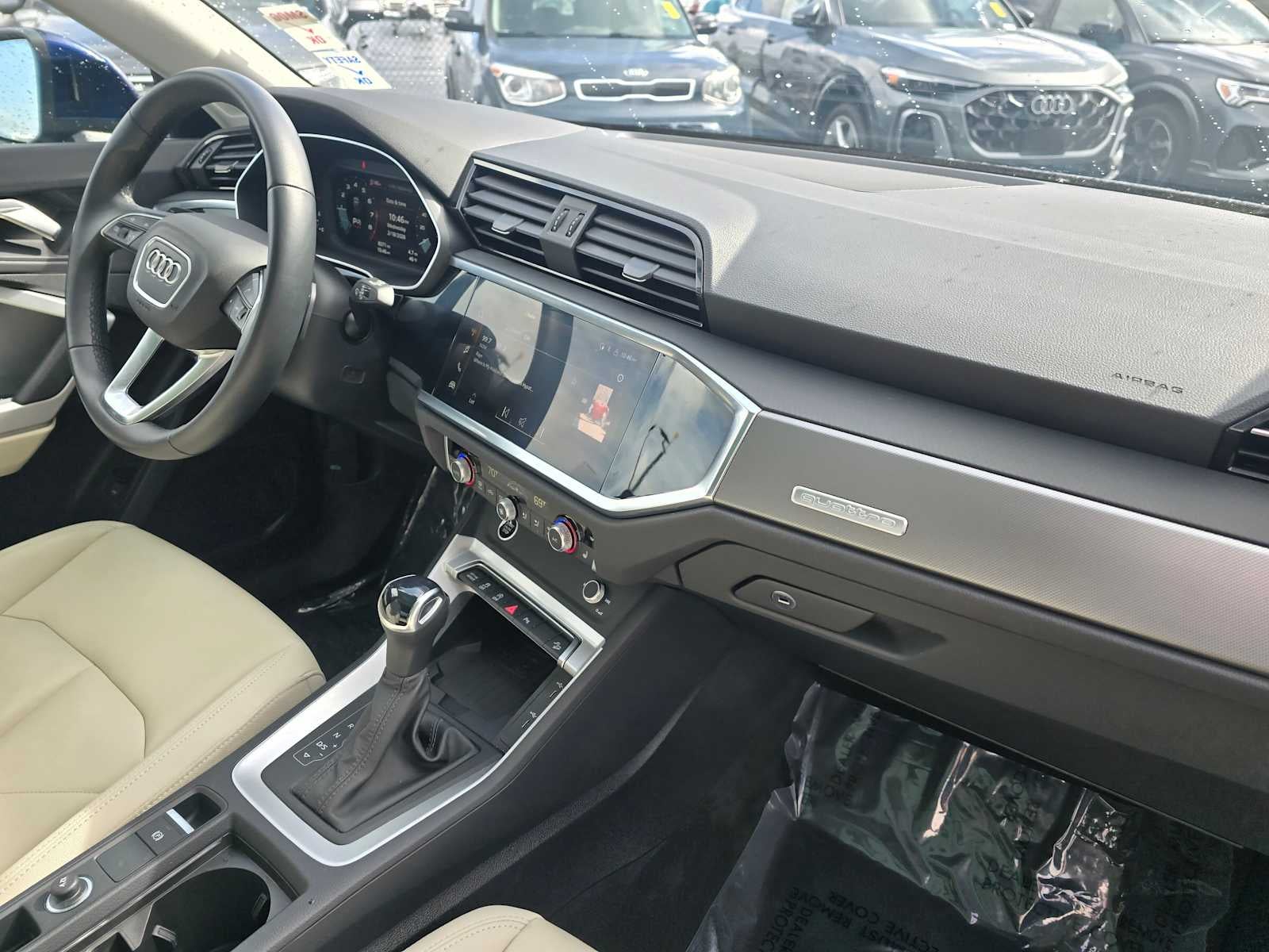 2024 Audi Q3 S line Premium