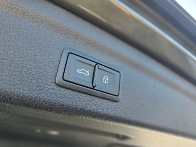 2024 Audi Q3 S line Premium