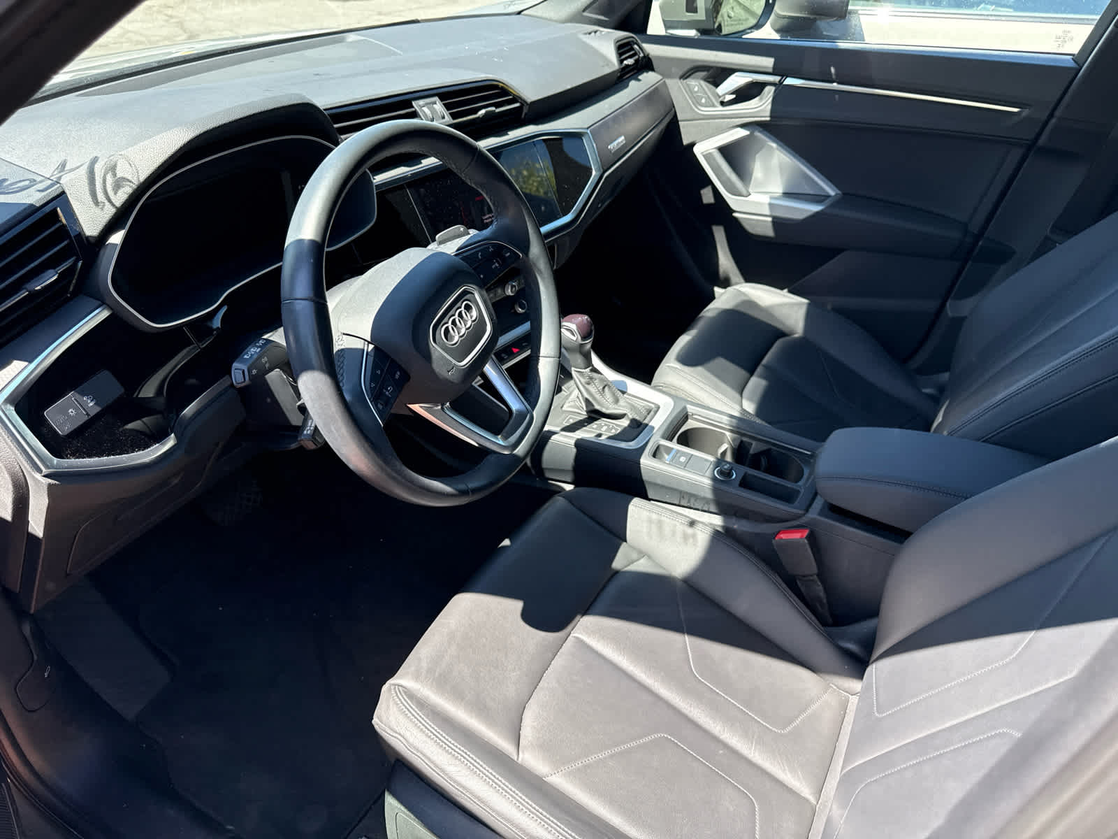 2024 Audi Q3 S line Premium