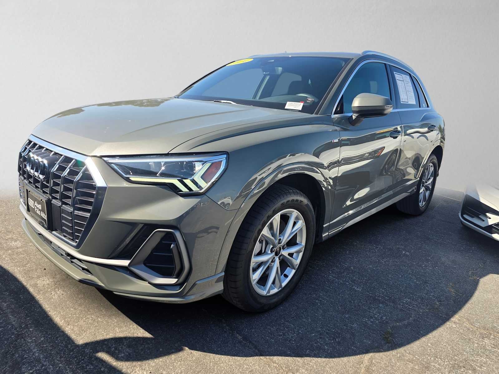 2024 Audi Q3 S line Premium