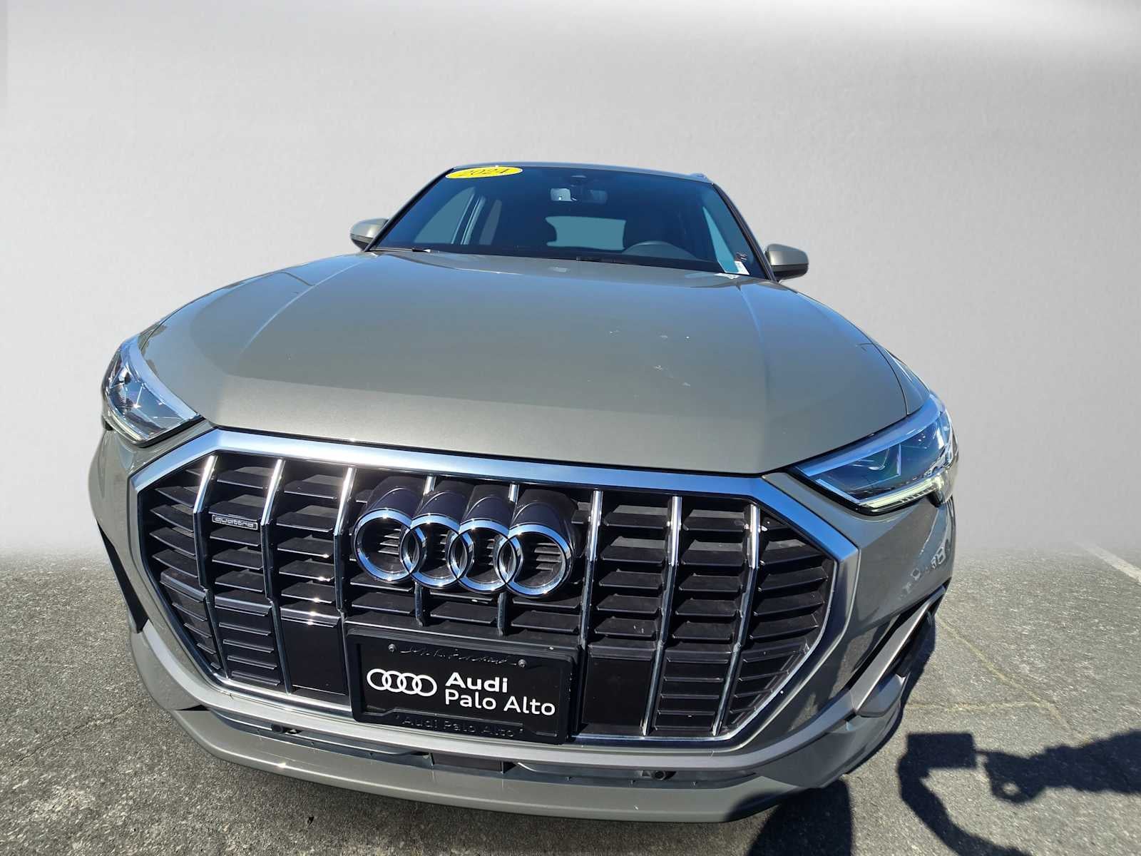 2024 Audi Q3 S line Premium
