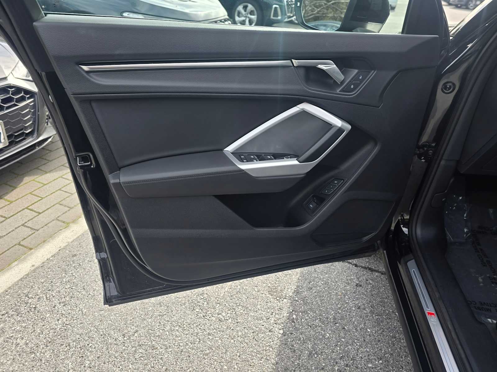 2024 Audi Q3 S line Premium