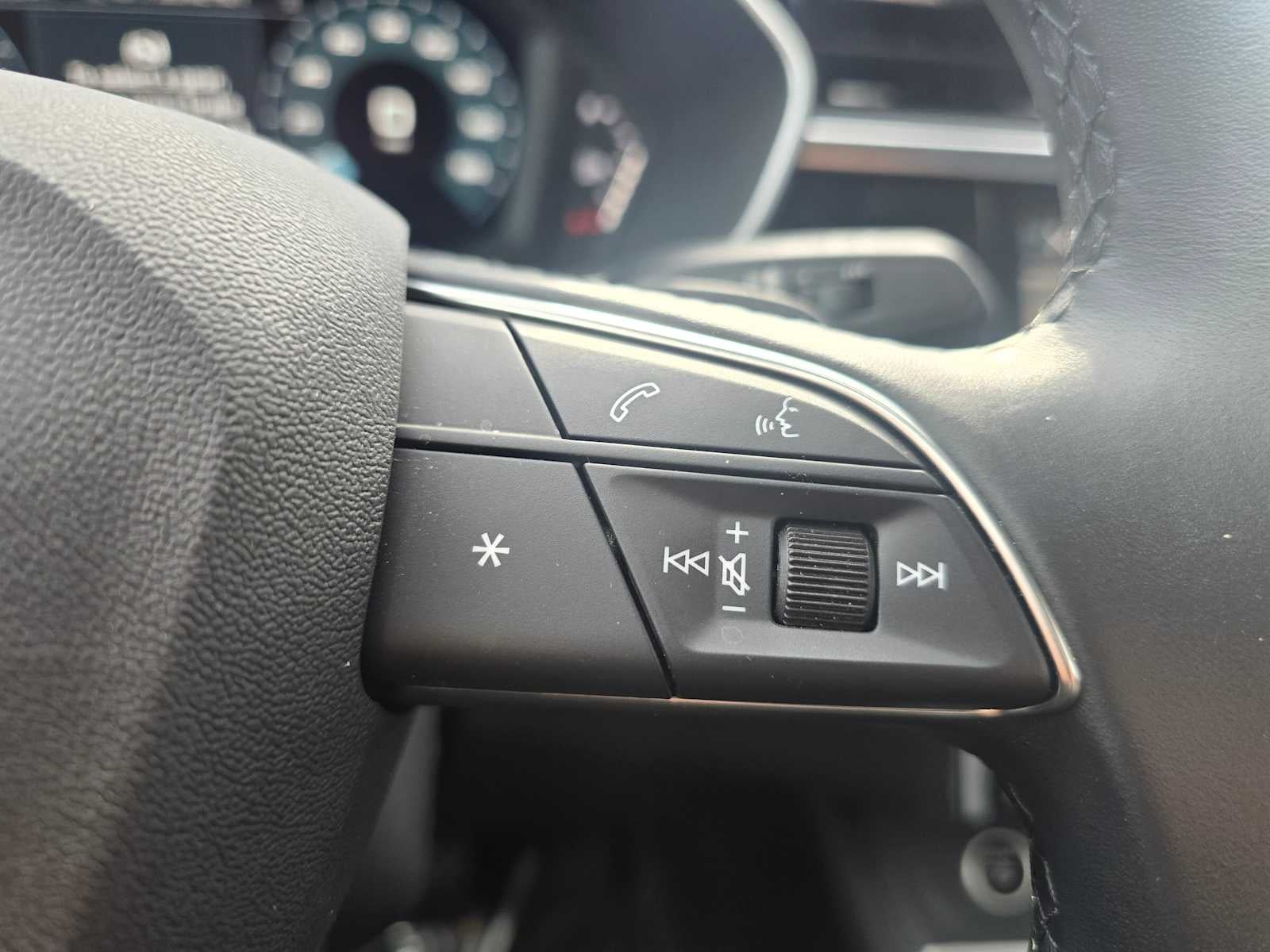 2024 Audi Q3 S line Premium