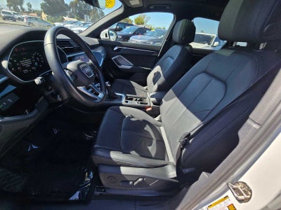 2024 Audi Q3 S line Premium
