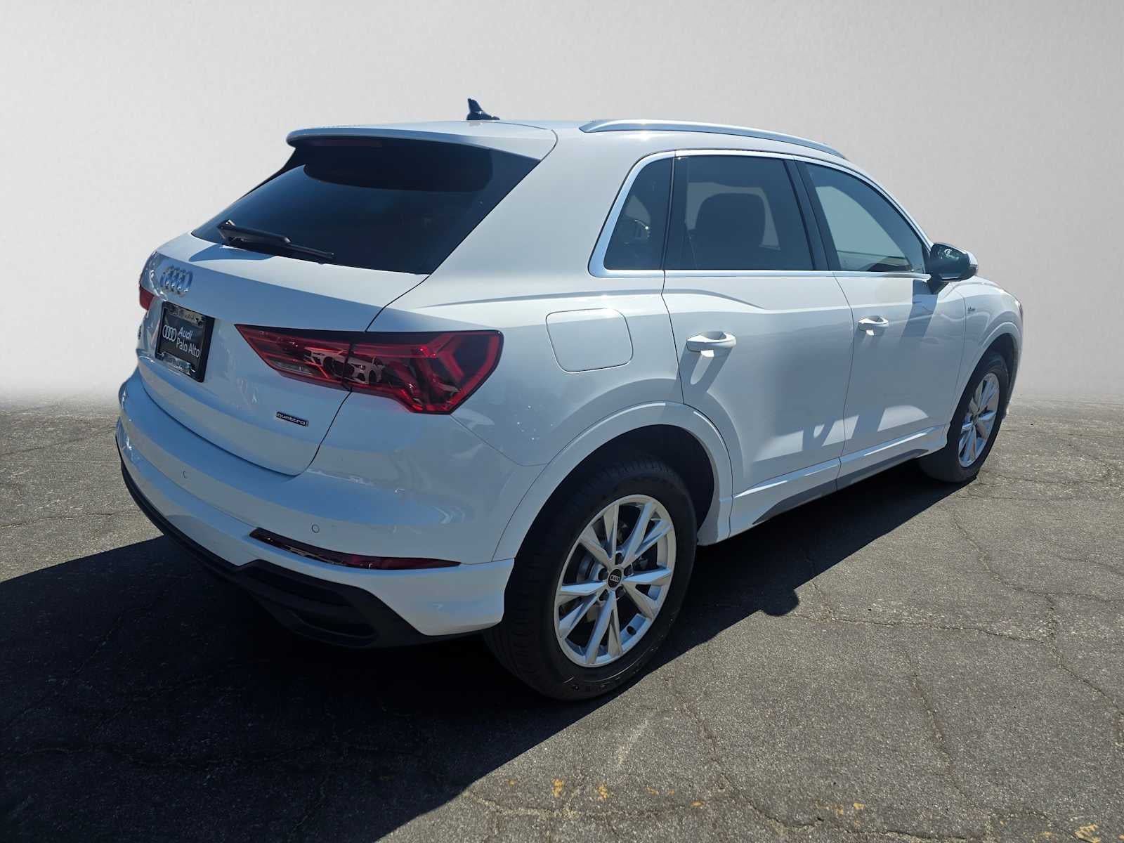 2024 Audi Q3 S line Premium