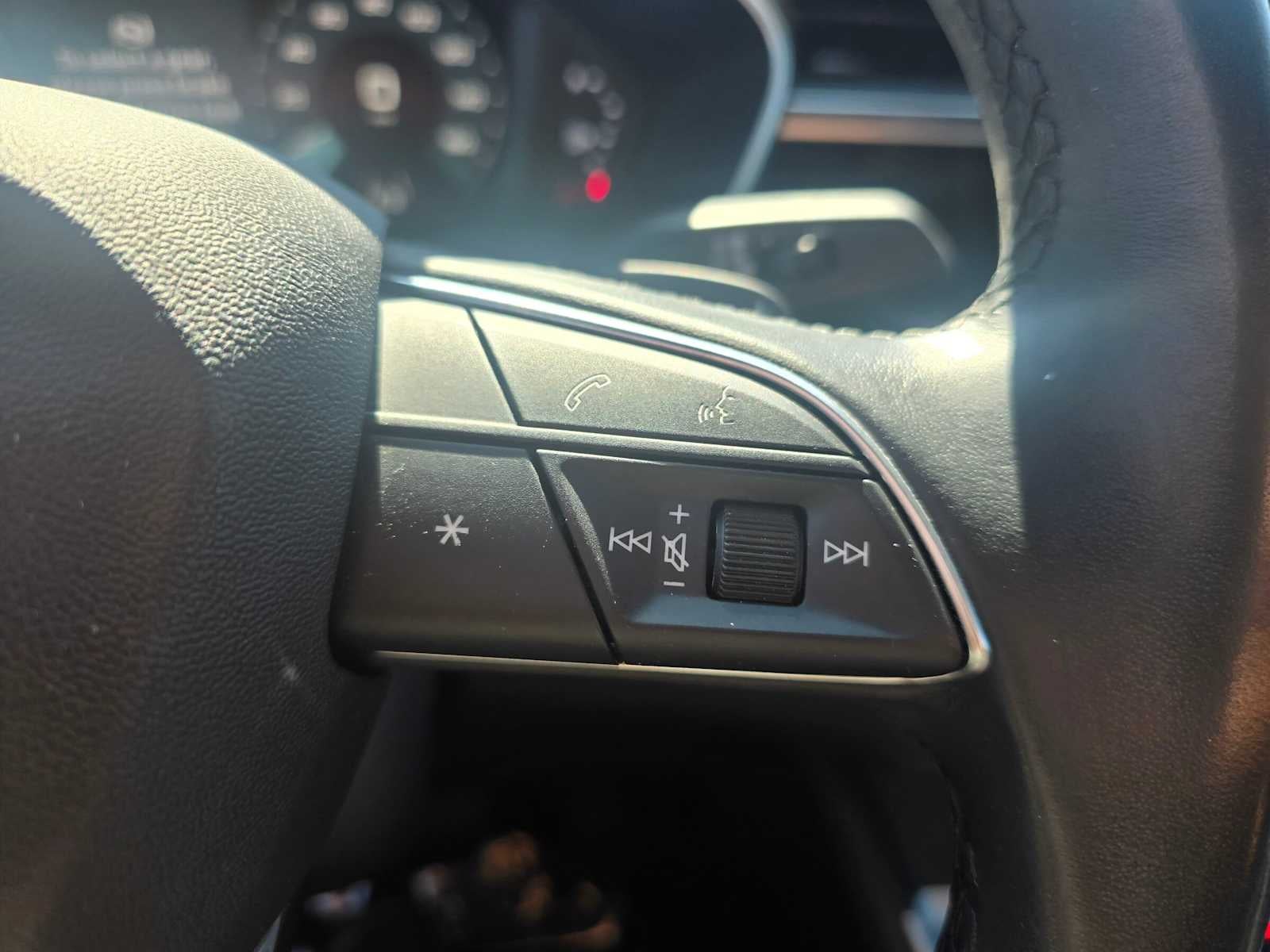 2024 Audi Q3 S line Premium