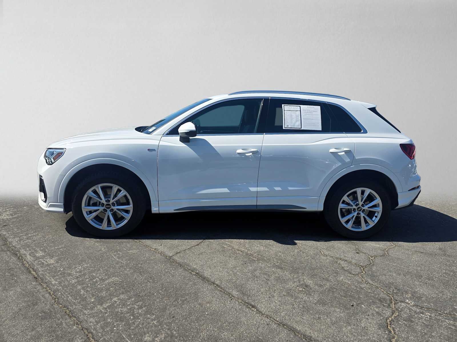 2024 Audi Q3 S line Premium