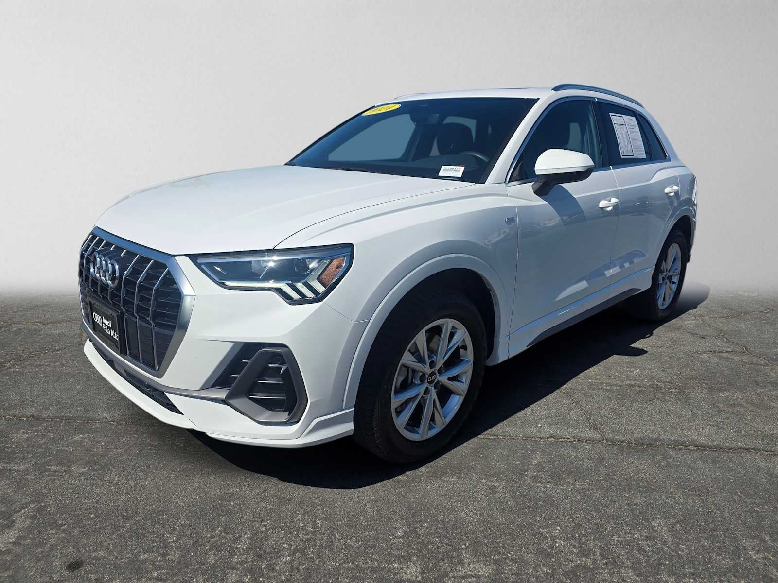 2024 Audi Q3 S line Premium