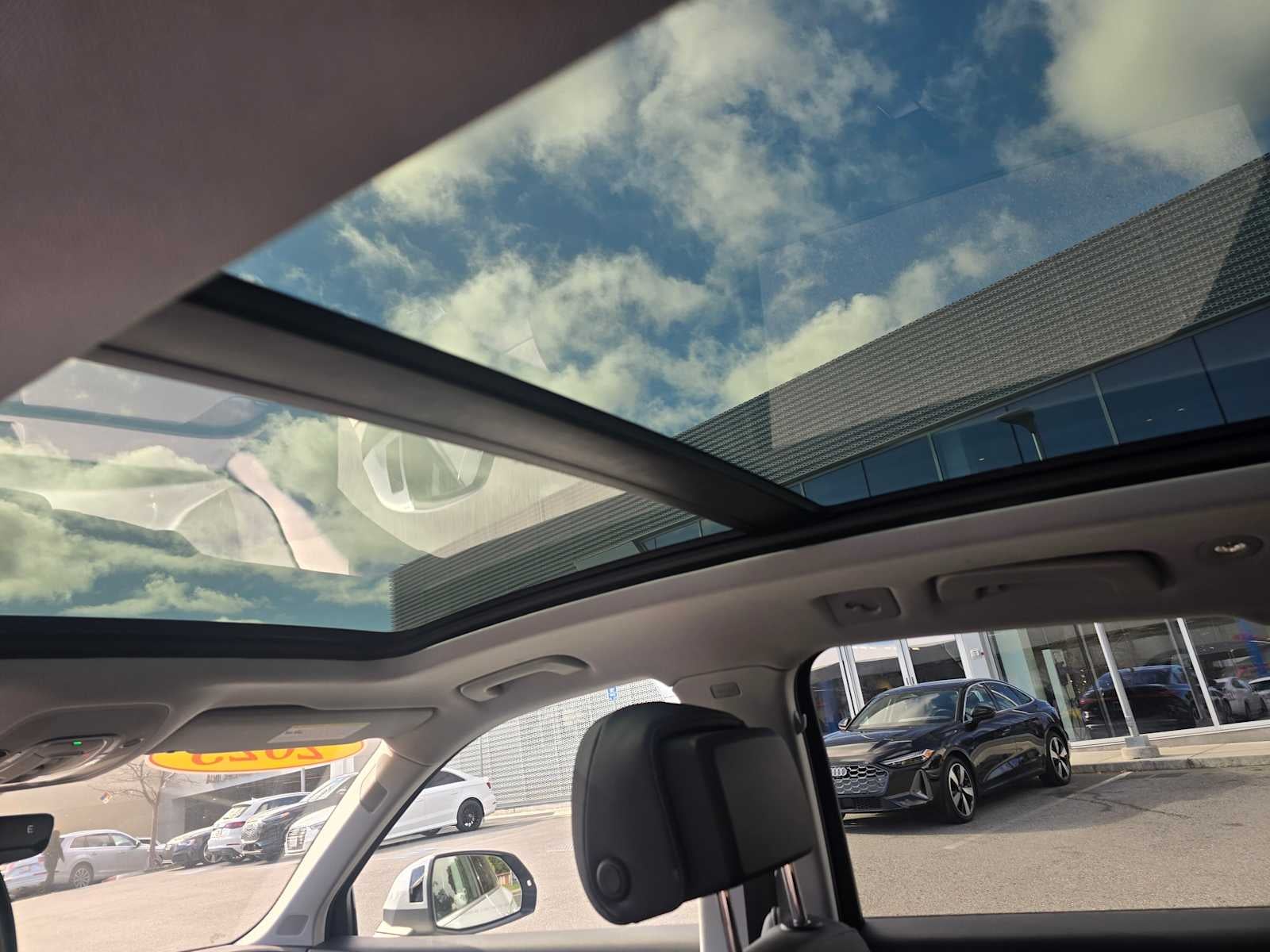 2025 Audi Q5 S line Premium Plus