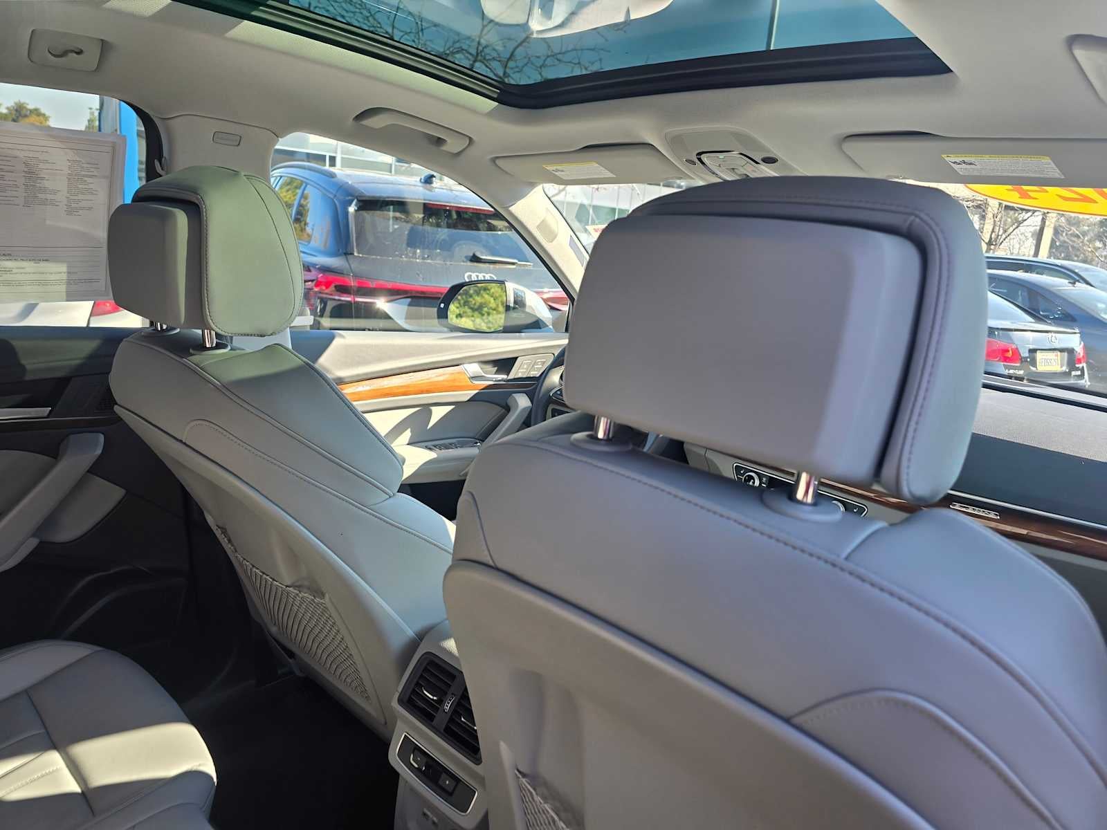 2024 Audi Q5 S line Premium Plus