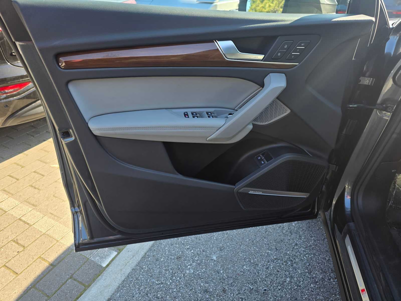 2024 Audi Q5 S line Premium Plus