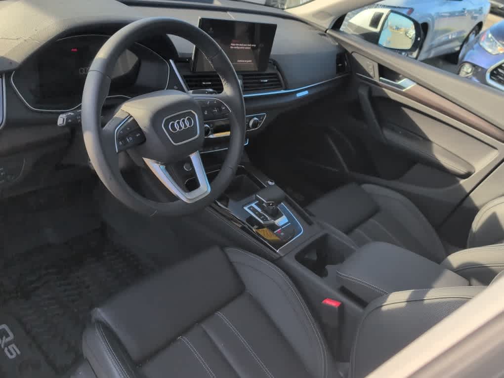 2025 Audi Q5 S line Premium Plus