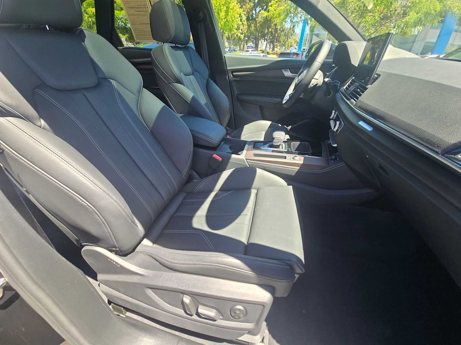 2024 Audi Q5 S line Premium Plus