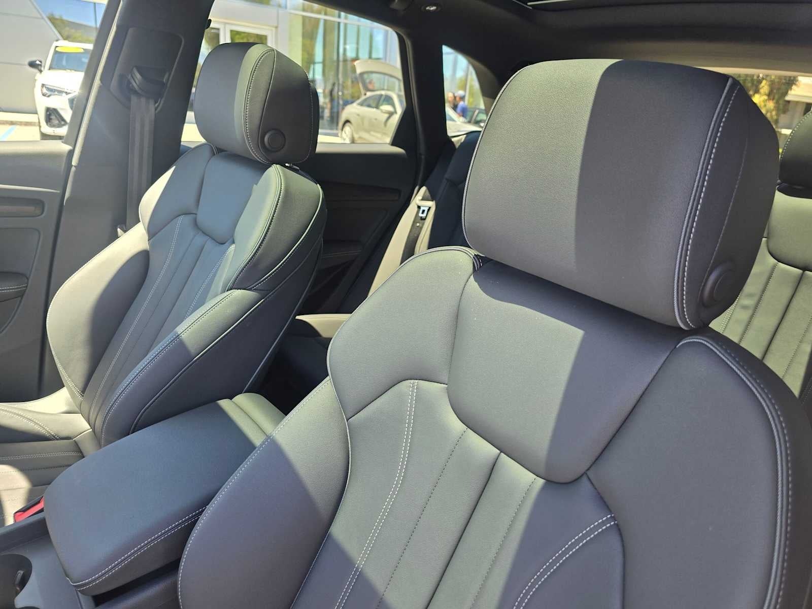 2024 Audi Q5 S line Premium Plus