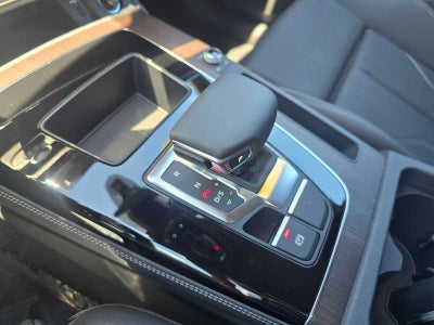 2024 Audi Q5 S line Premium Plus