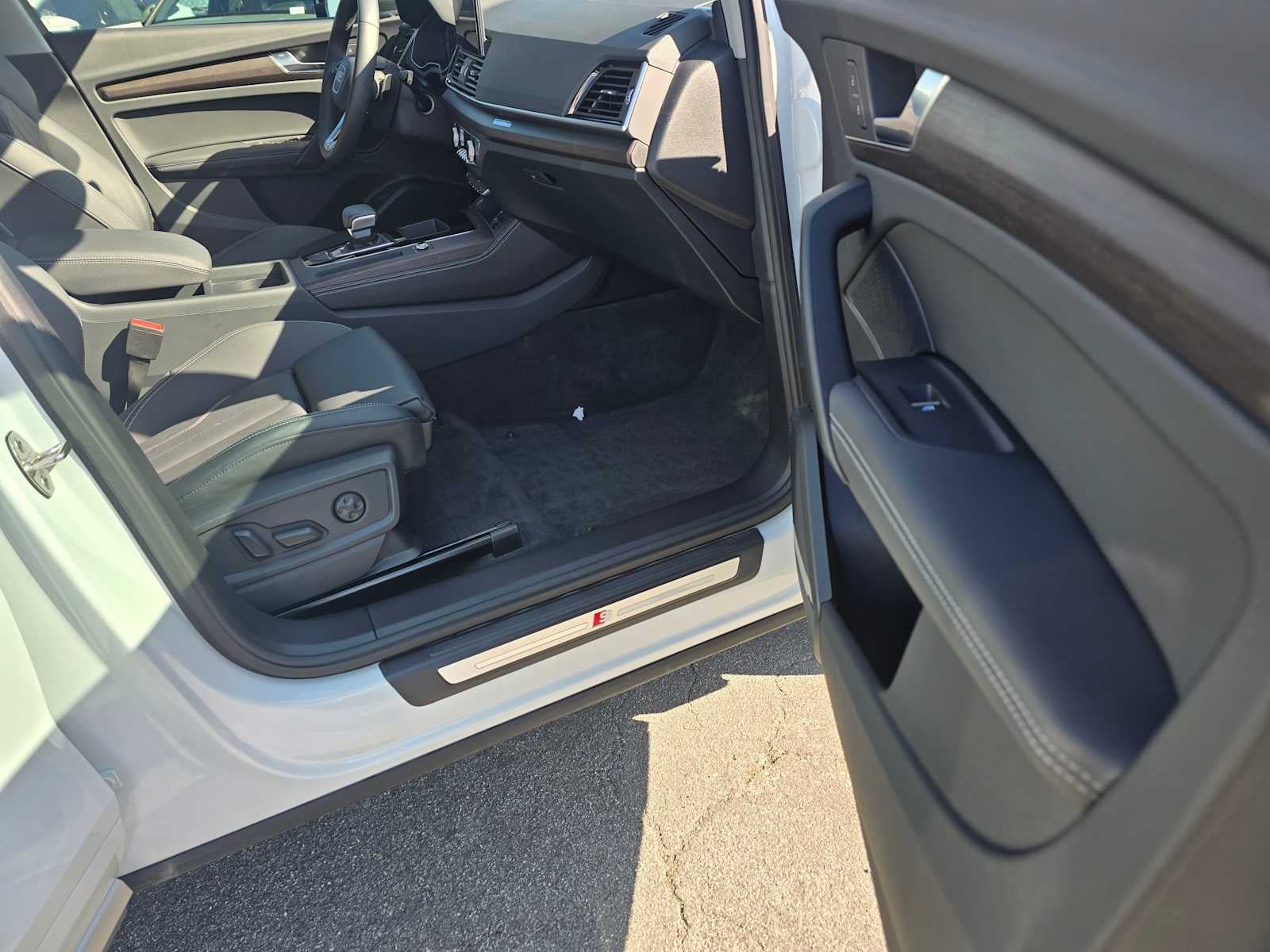 2025 Audi Q5 S line Premium Plus