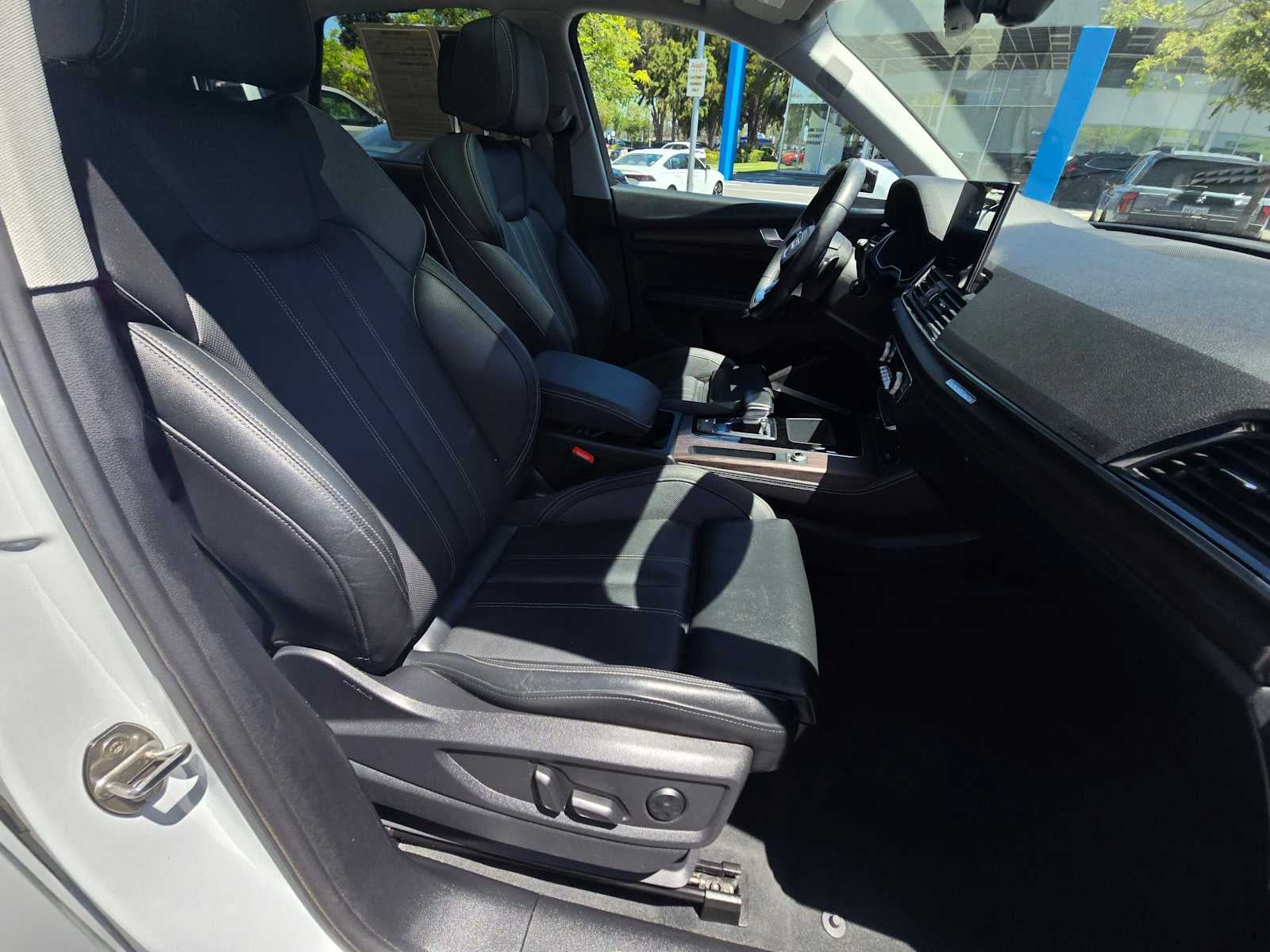 2023 Audi Q5 S line Premium Plus