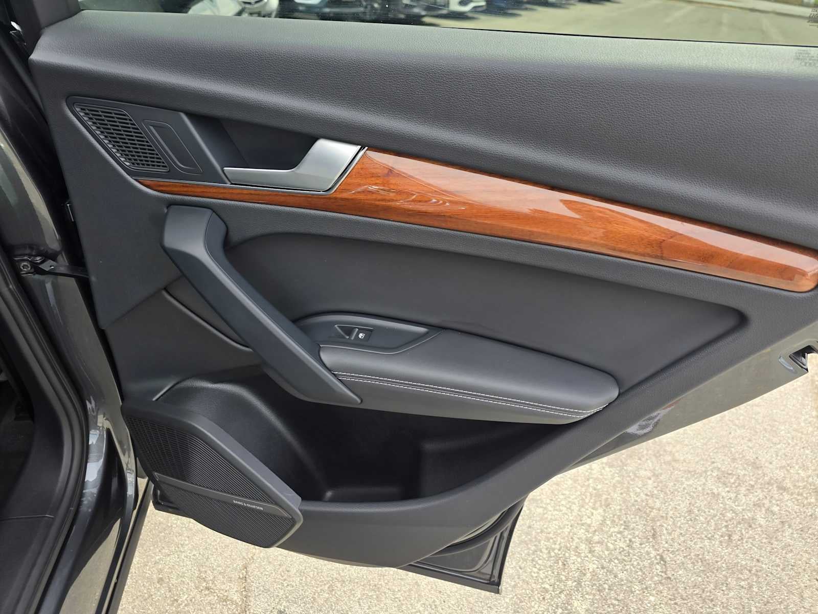 2023 Audi Q5 S line Premium Plus