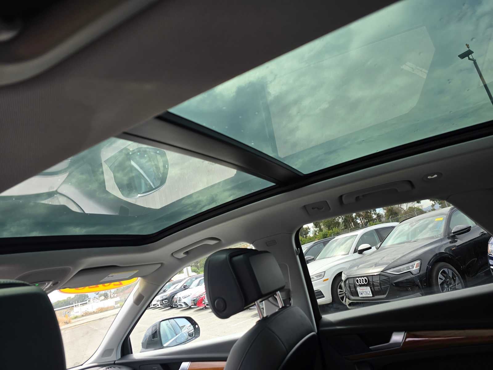 2023 Audi Q5 S line Premium Plus