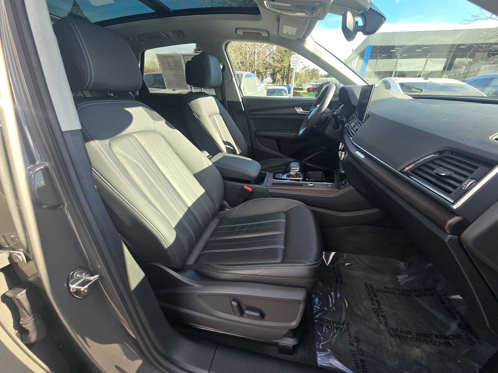 2023 Audi Q5 S line Premium Plus