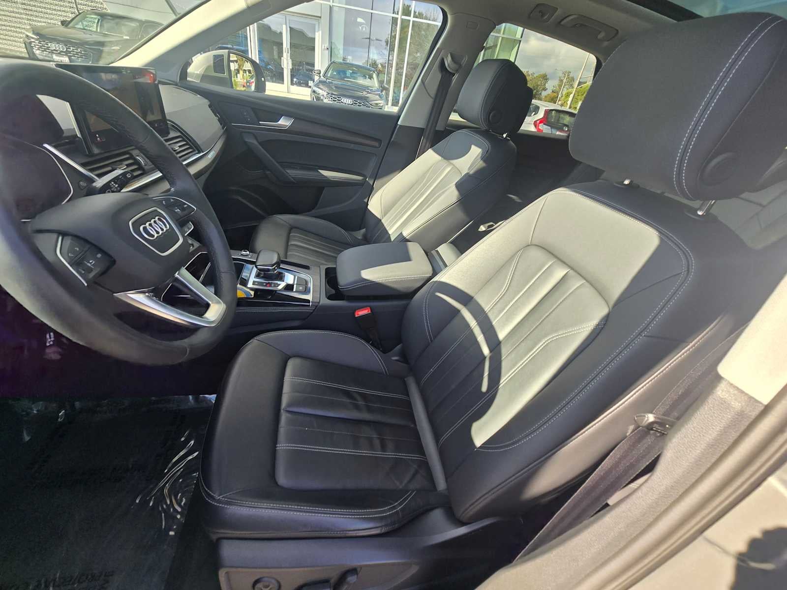 2023 Audi Q5 S line Premium Plus