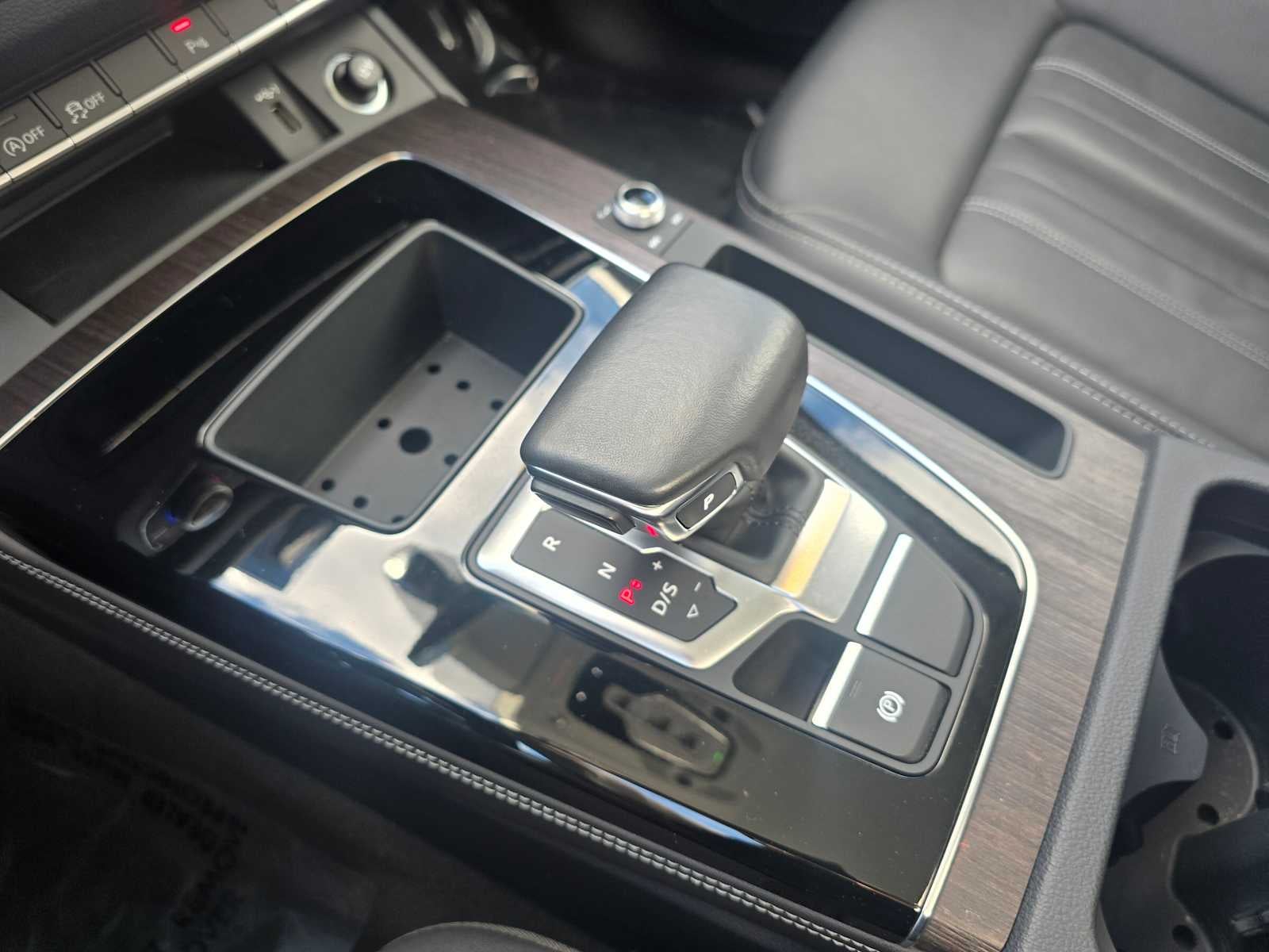 2023 Audi Q5 S line Premium Plus