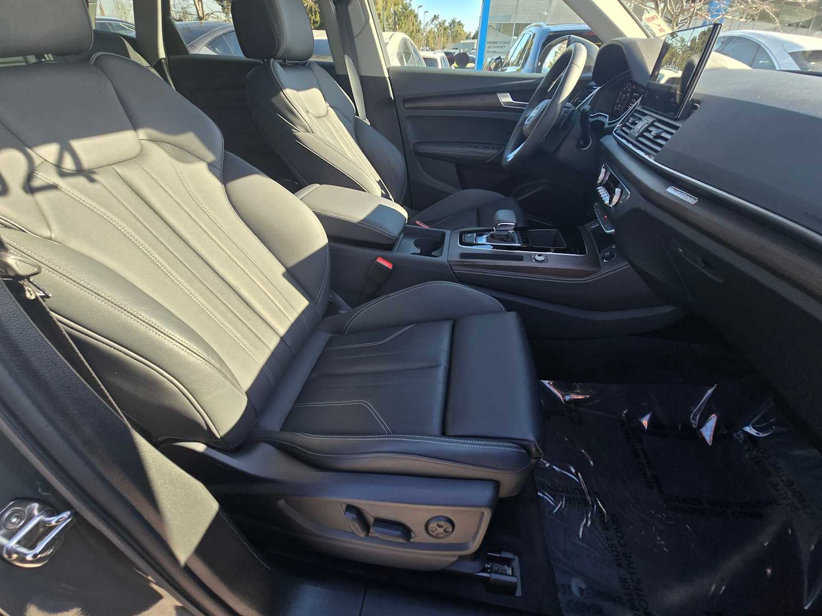 2024 Audi Q5 S line Premium Plus