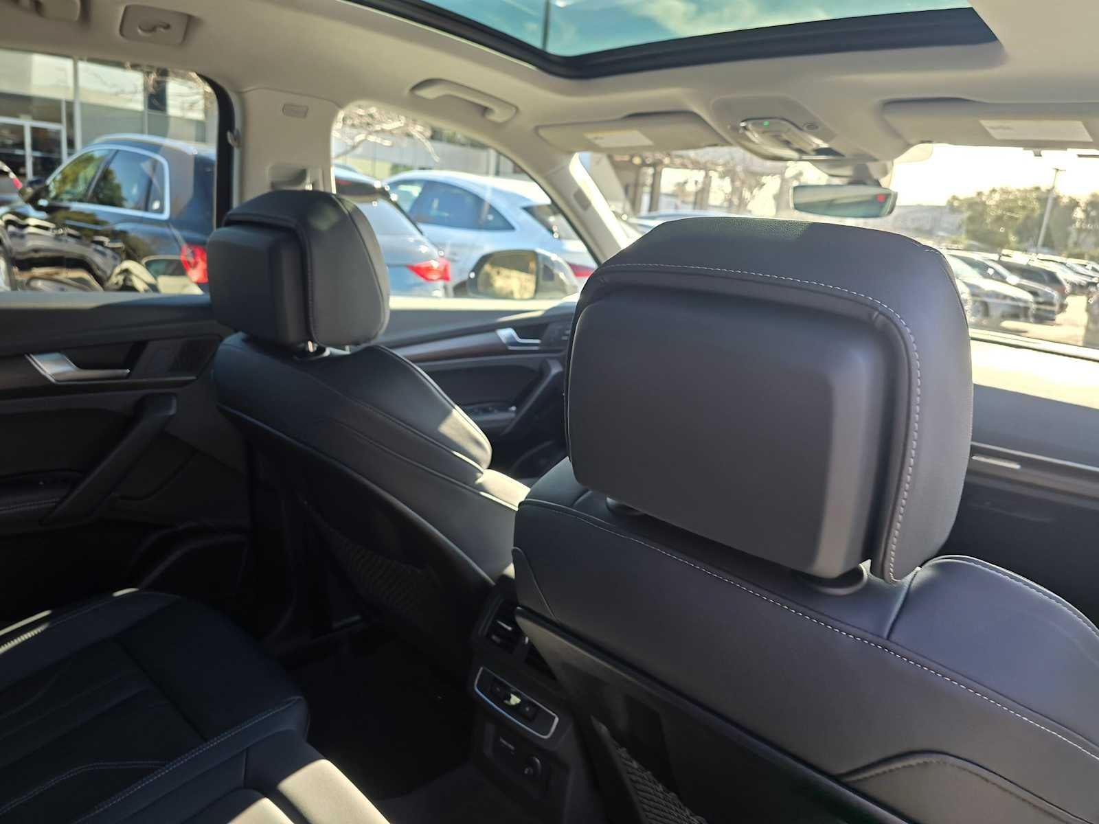 2024 Audi Q5 S line Premium Plus