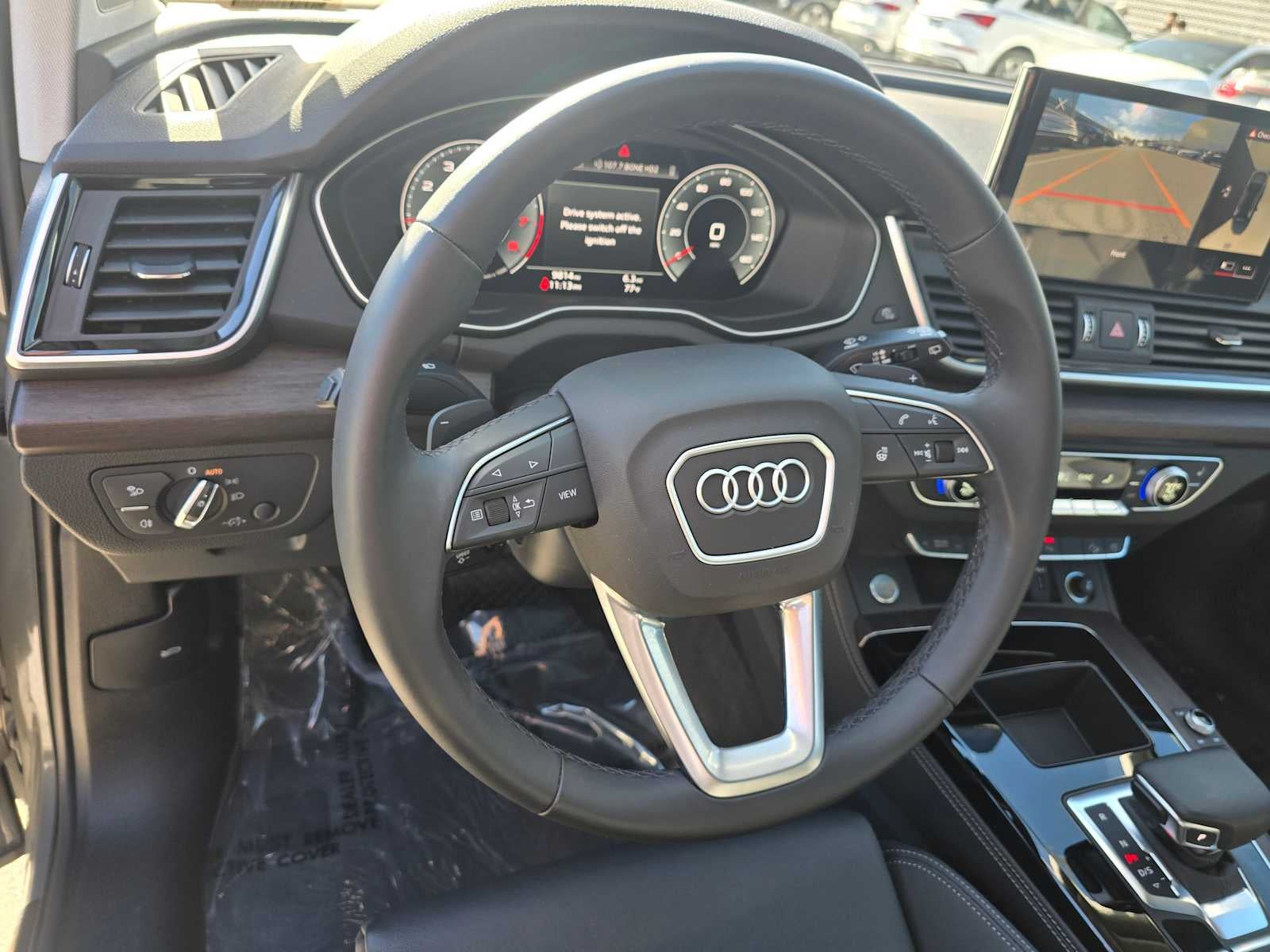 2024 Audi Q5 S line Premium Plus