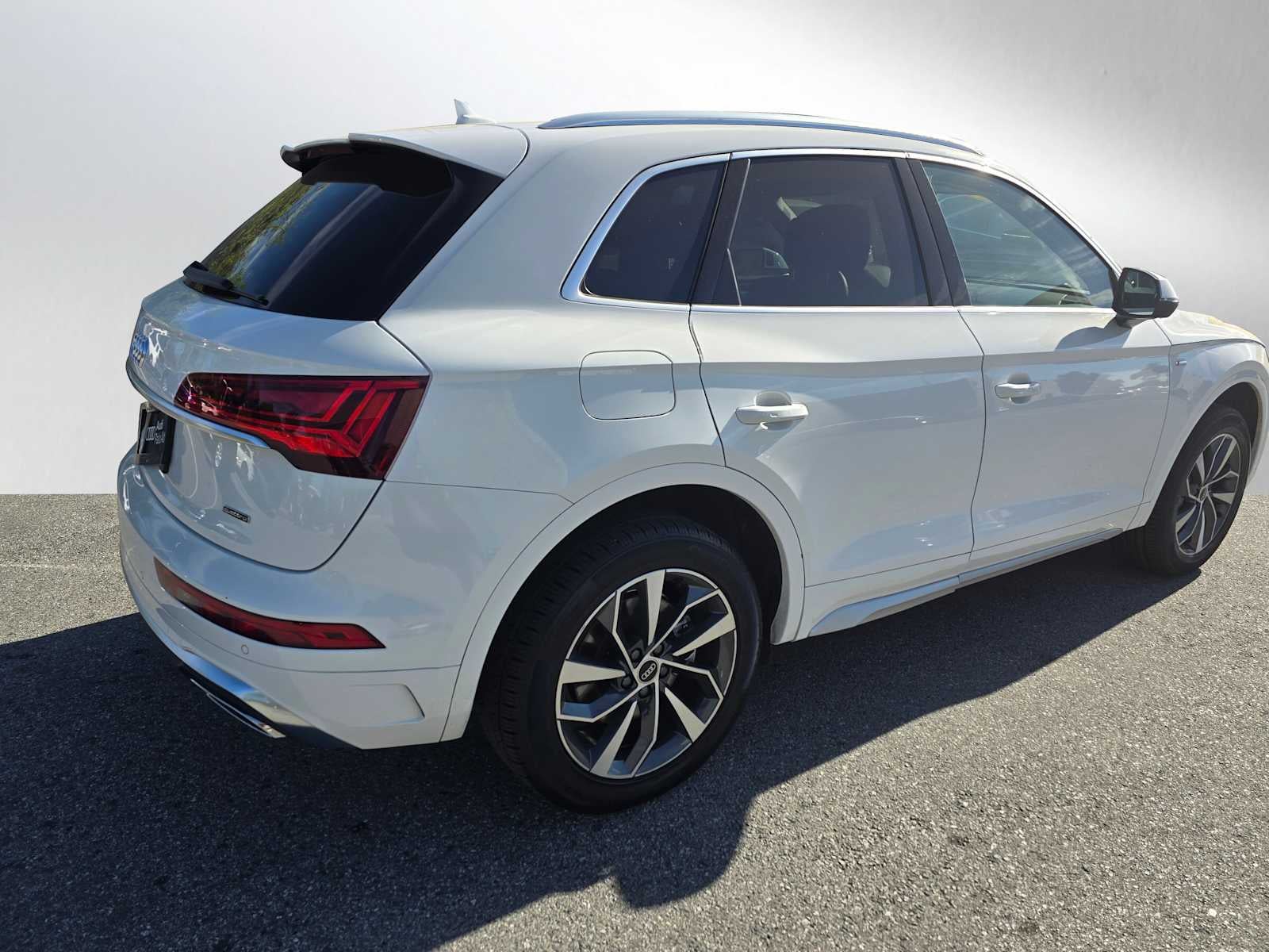 2023 Audi Q5 S line Premium Plus