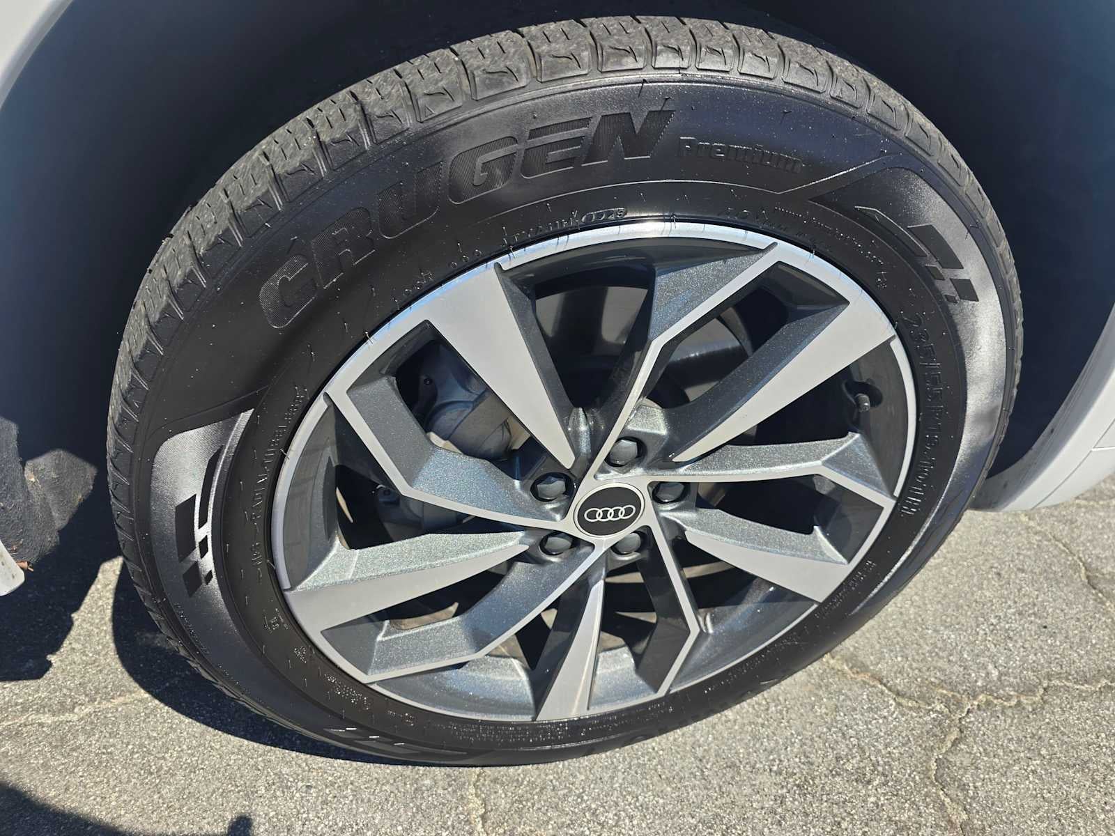 2023 Audi Q5 S line Premium Plus