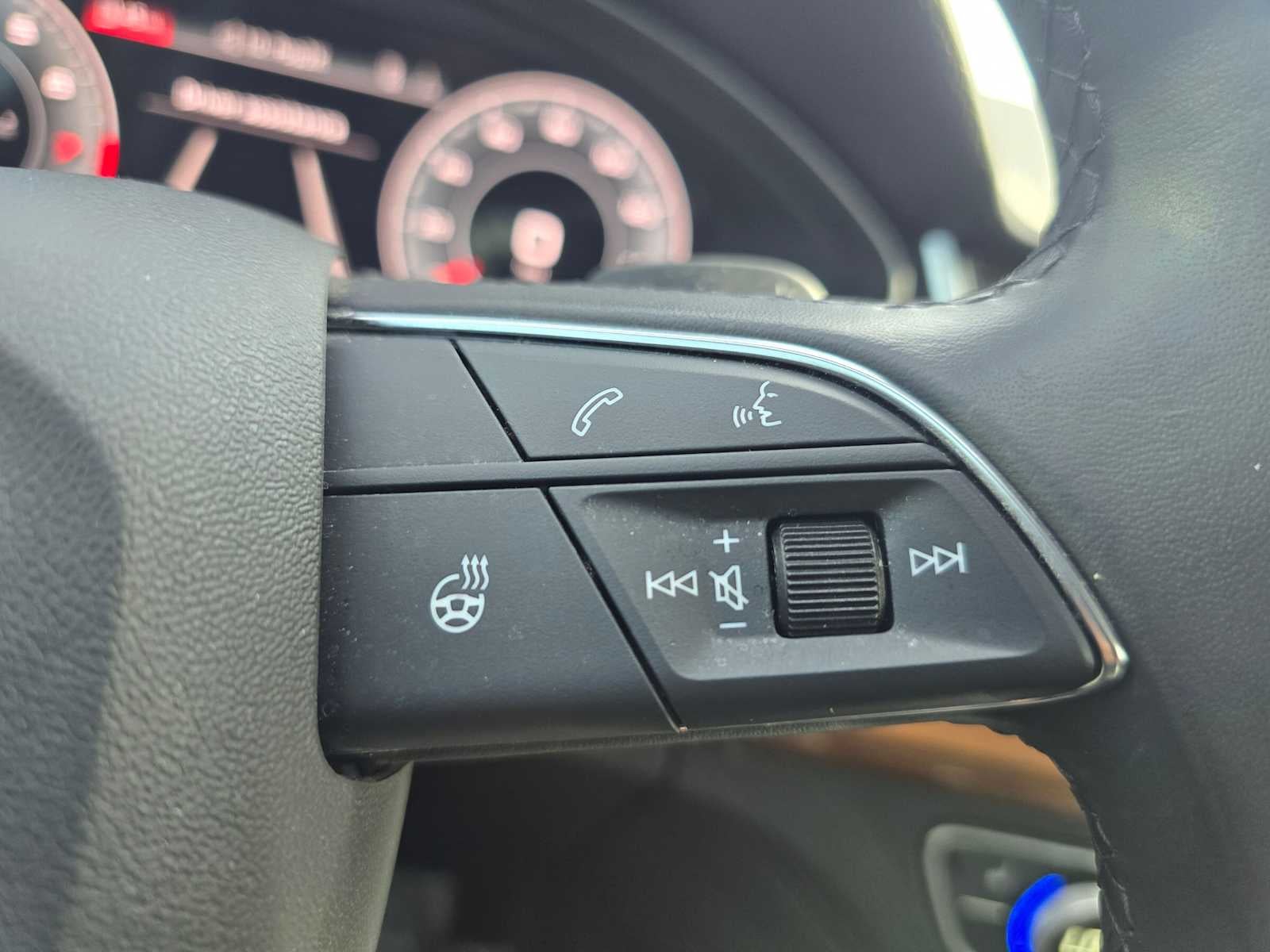 2023 Audi Q5 S line Premium Plus