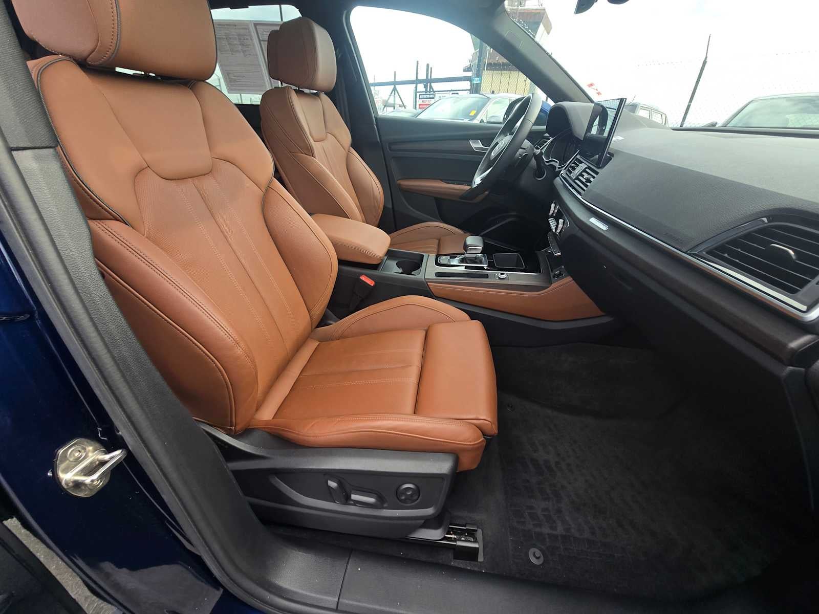 2024 Audi Q5 S line Premium Plus