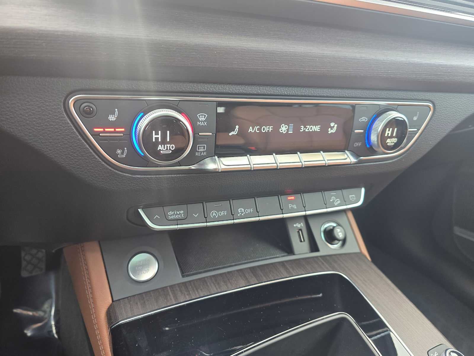 2024 Audi Q5 S line Premium Plus