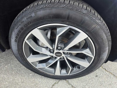 2024 Audi Q5 S line Premium Plus